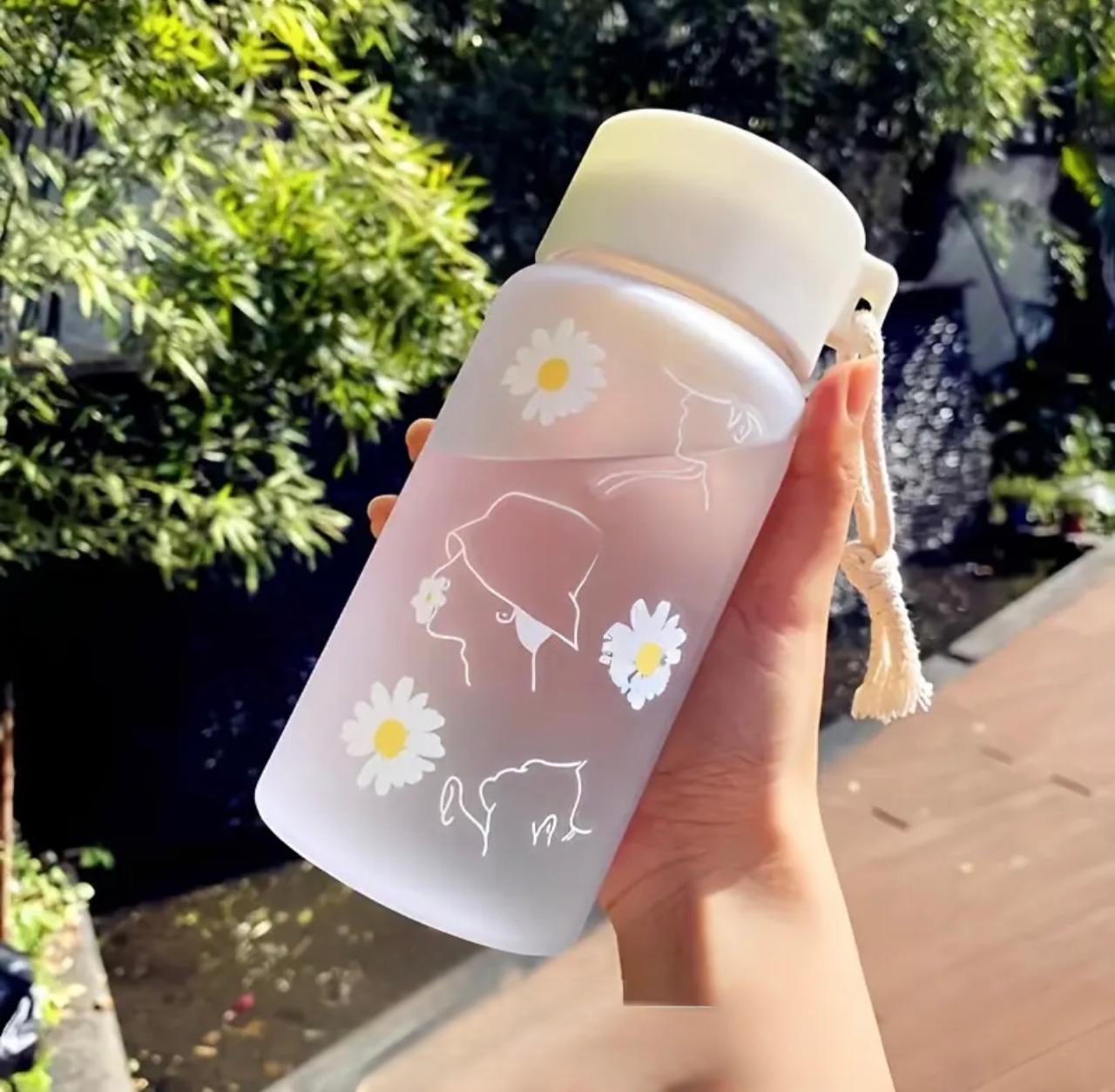 Daisy Chill Bottle